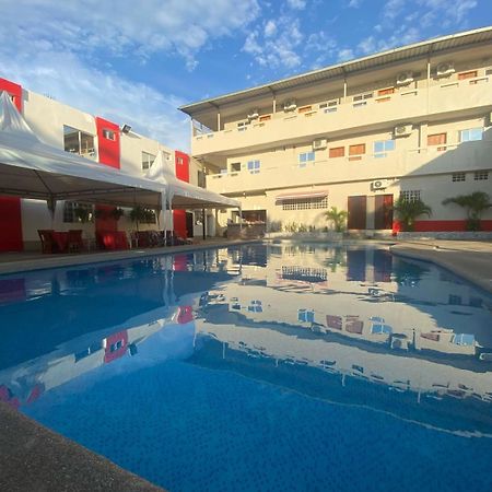 Hotel Pikeiro Blue Manta Exteriör bild